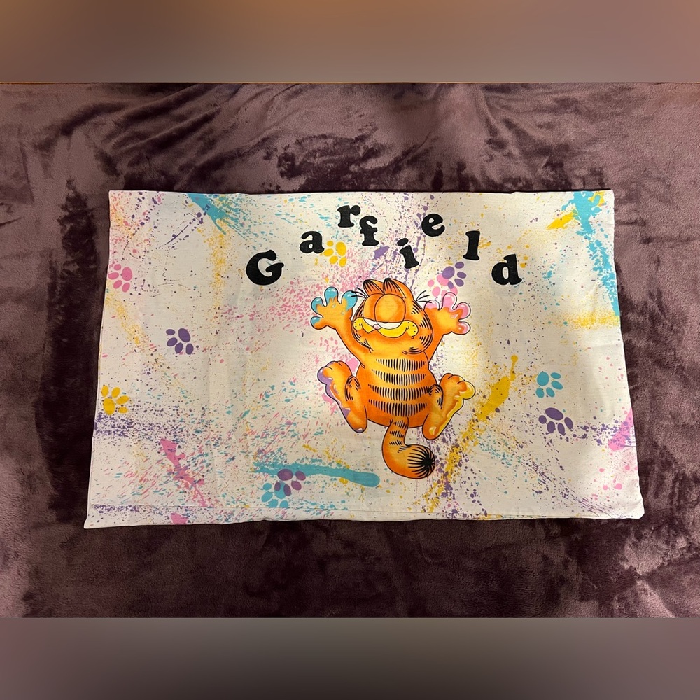 Vintage Garfield Splatter Paint Pillow Case-Standard Size